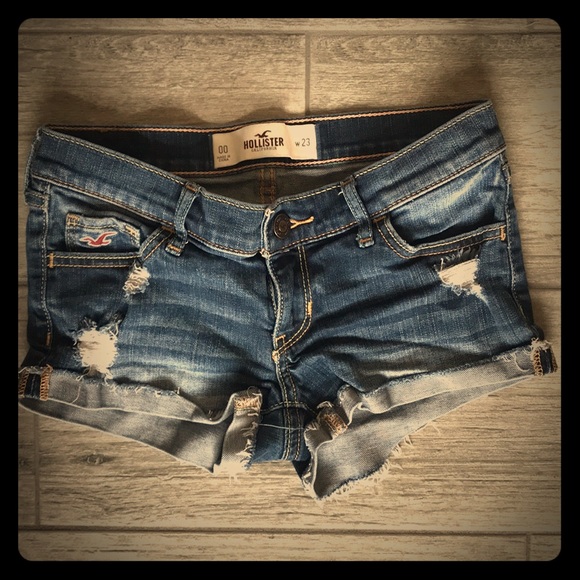 Hollister Pants - Women’s Hollister Blue Jean Short